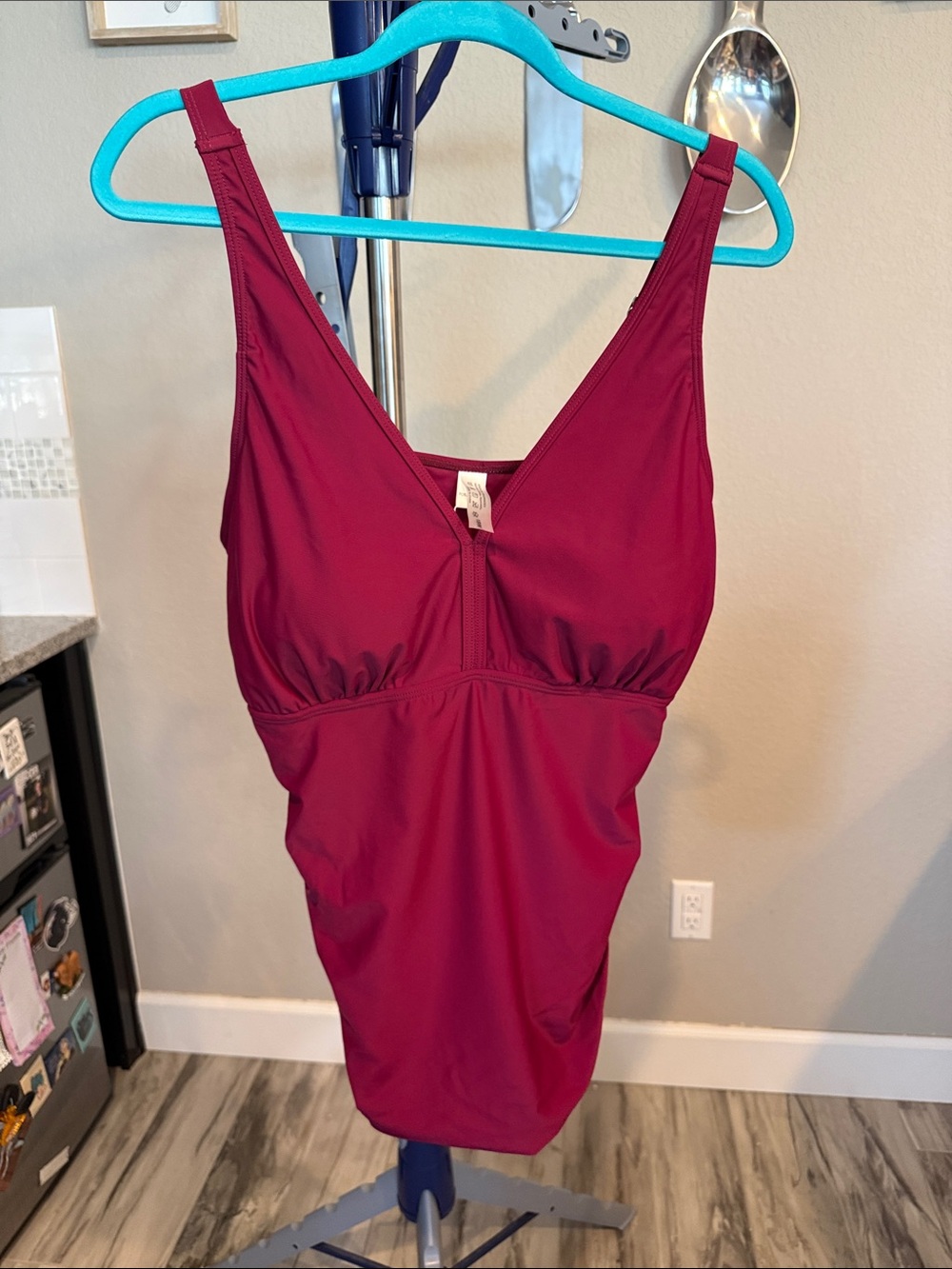 NWT  V-Neck Tankini swim top. Size 18